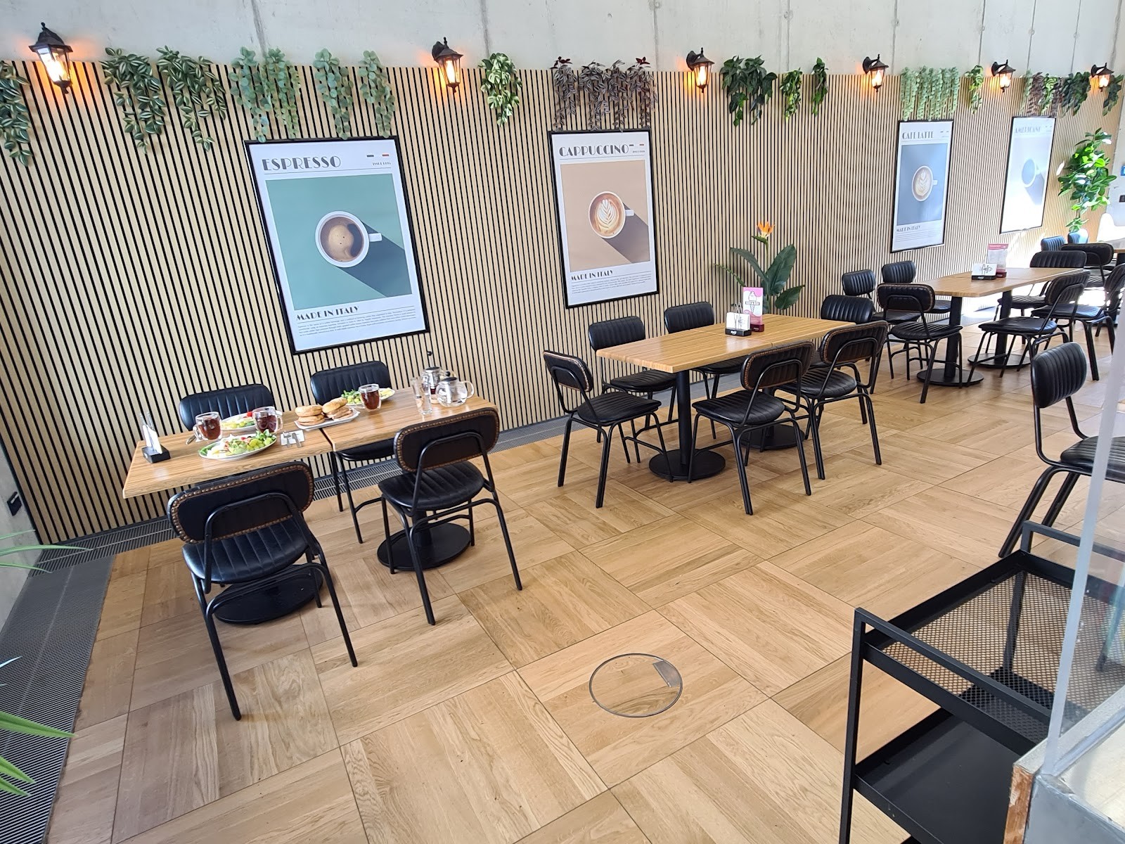 Sen&Ben Eiscafe: the place