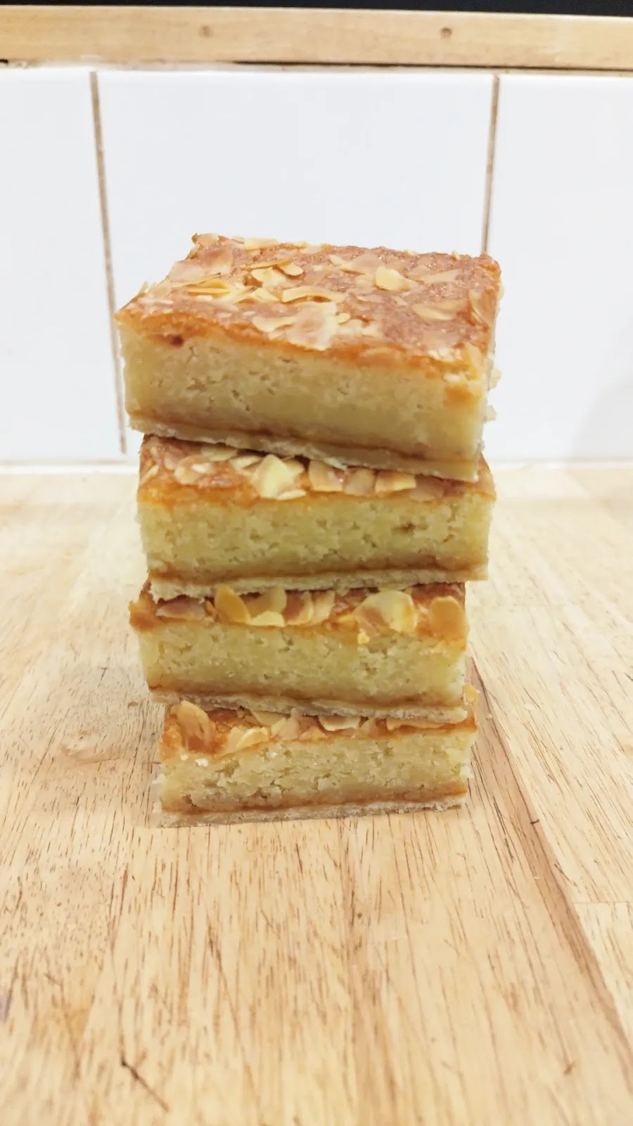 Nona's Bakery: food & drinks