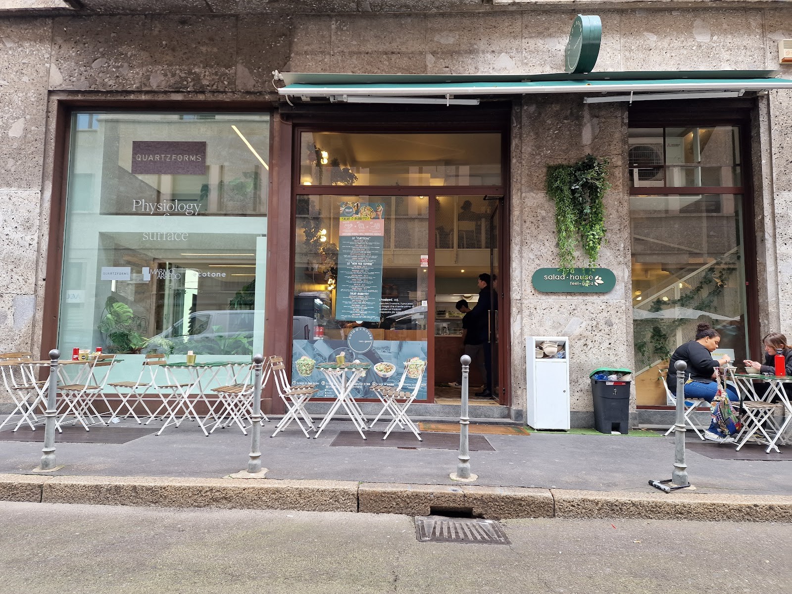 Salad House: the place