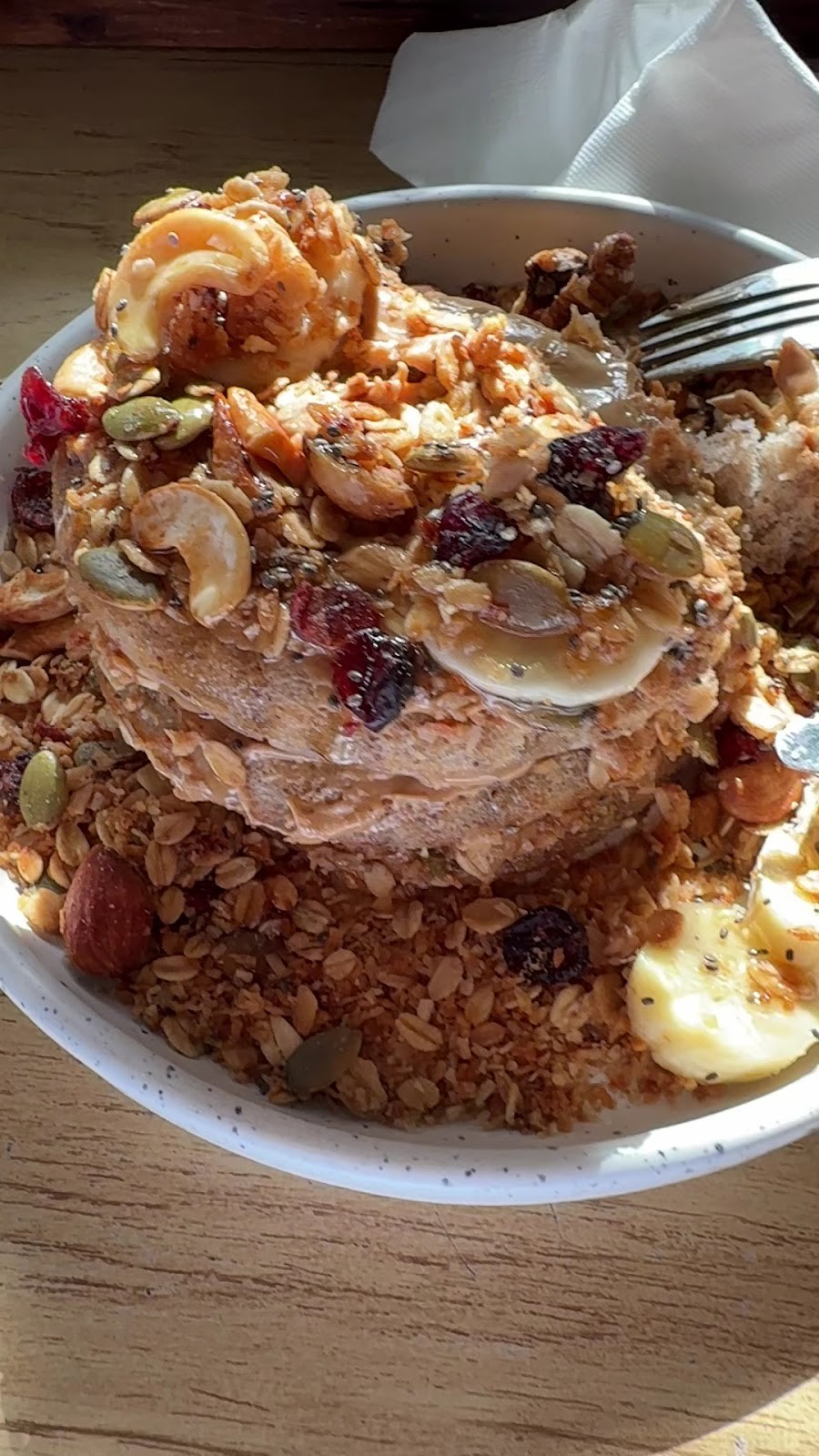 Theera Healthy Bake Room: food & drinks