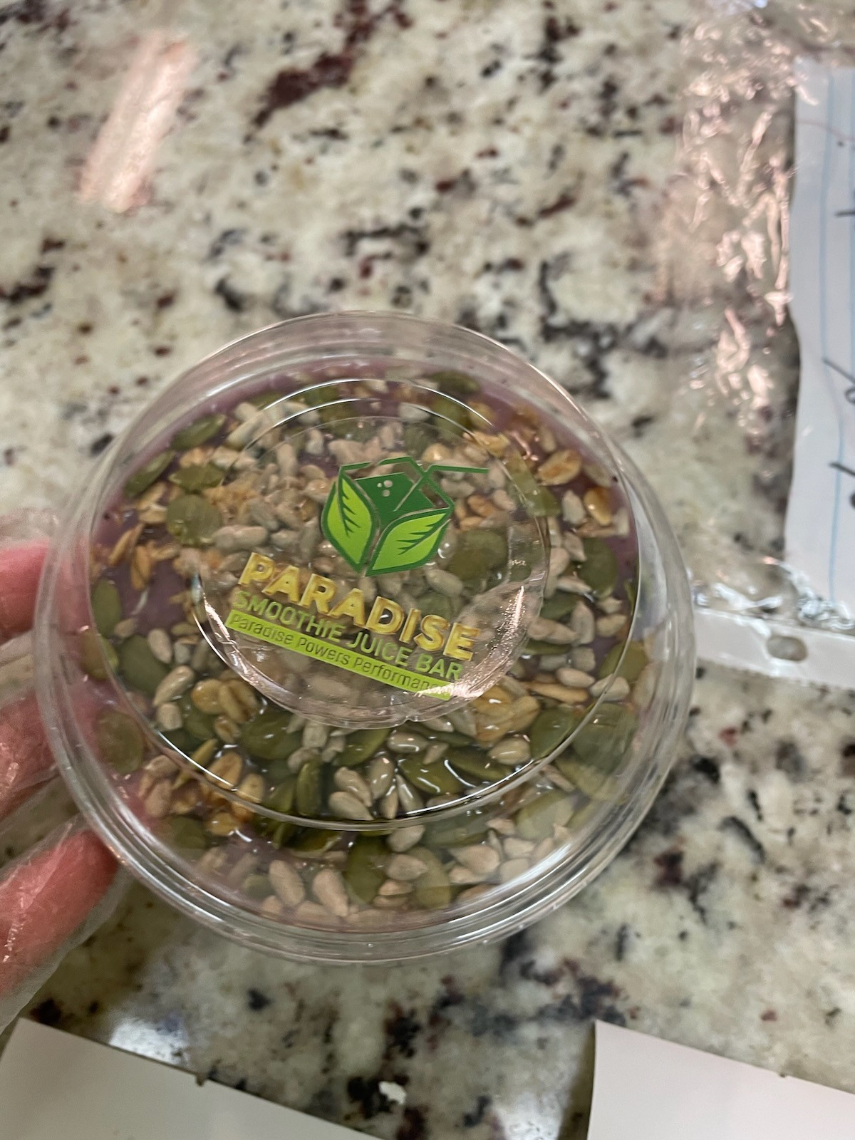 Paradise Smoothie Juice Bar: food & drinks