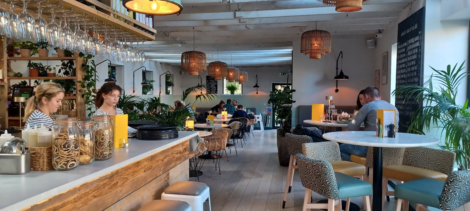 Herringbone Abbeyhill: the place