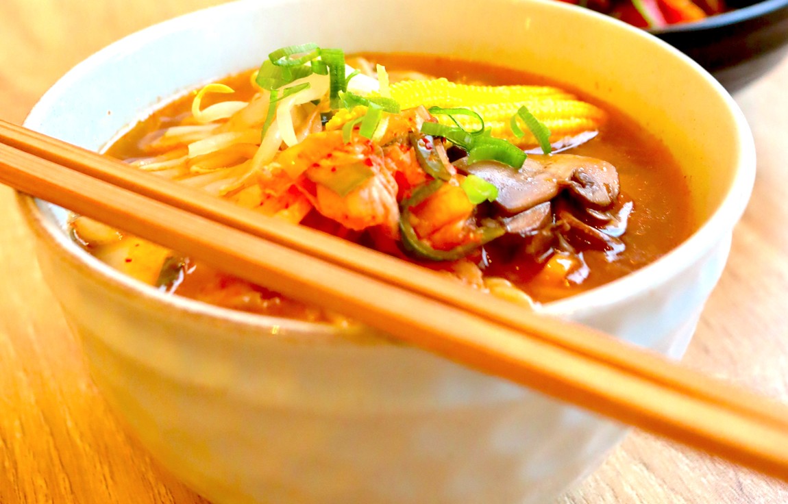 Yi Cha: food & drinks