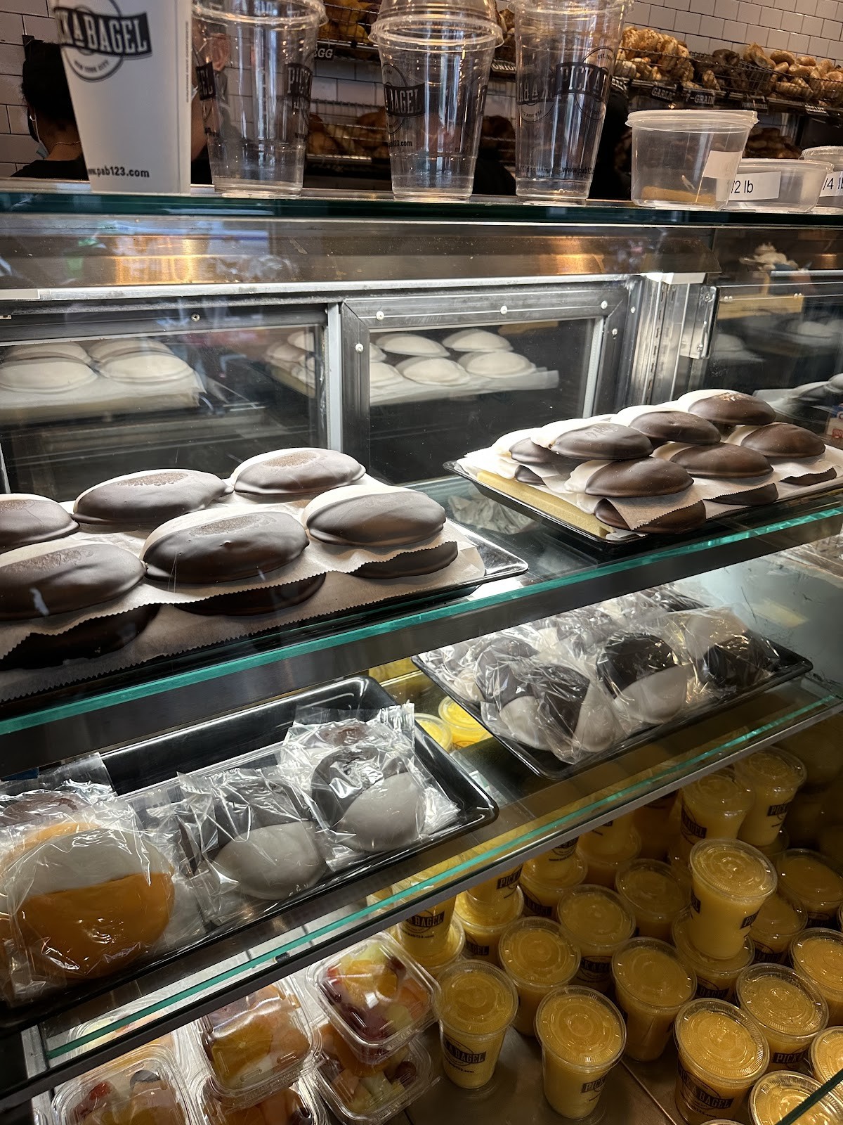 Pick A Bagel: the place