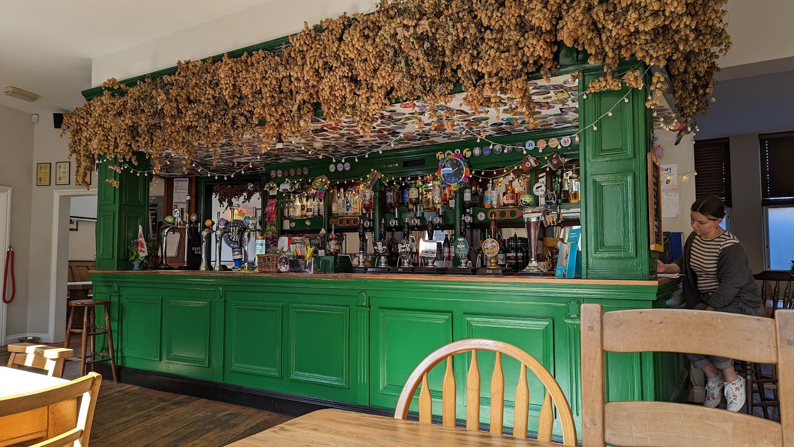 The Lansdowne Pub: the place