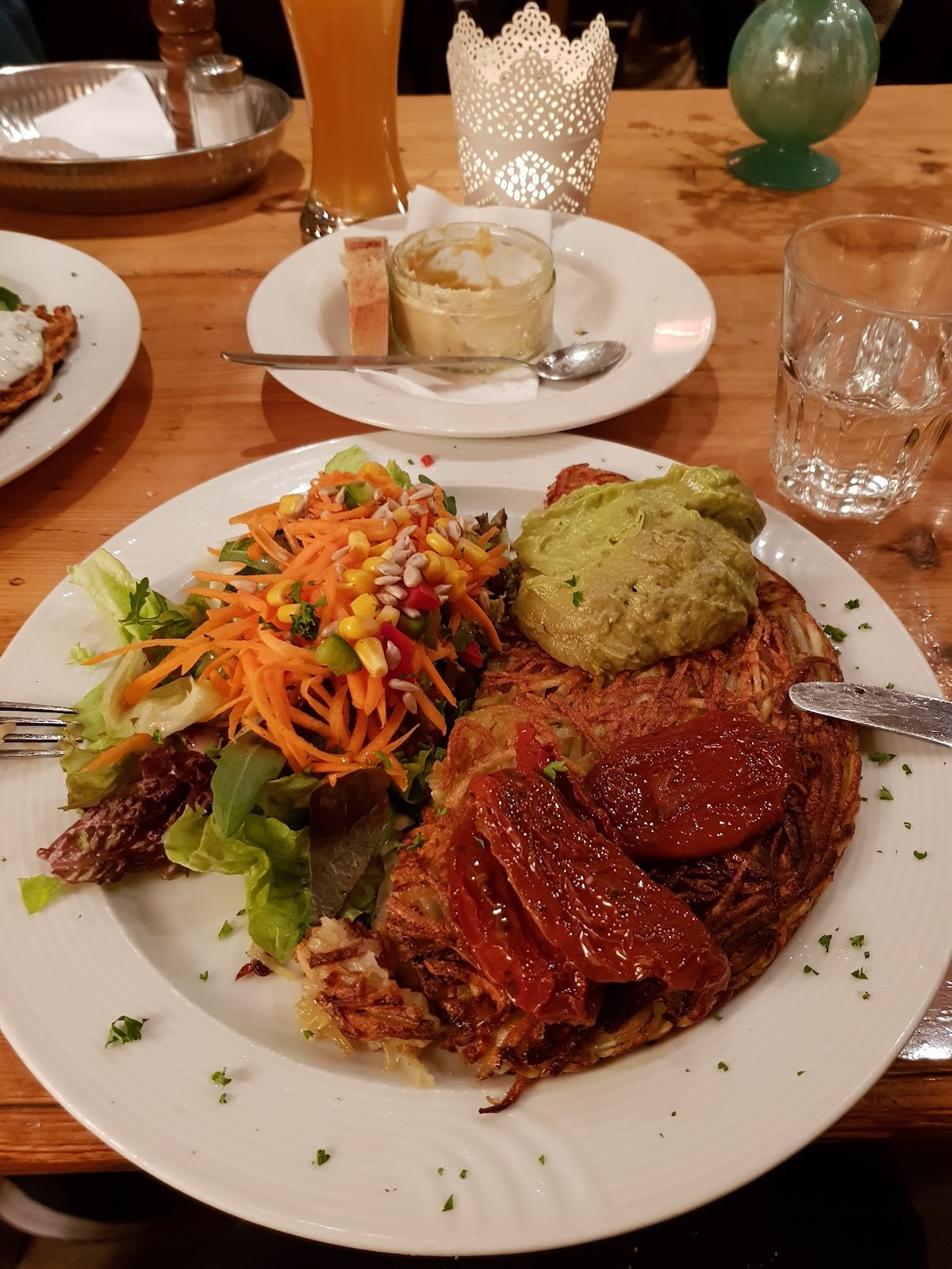 Eckhaus: food & drinks