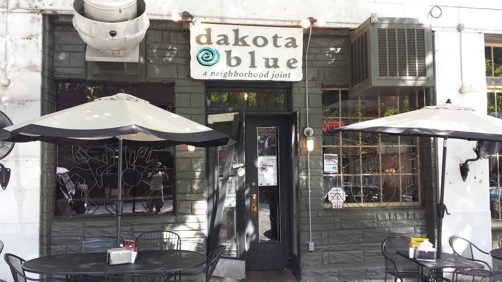 Dakota Blue: the place