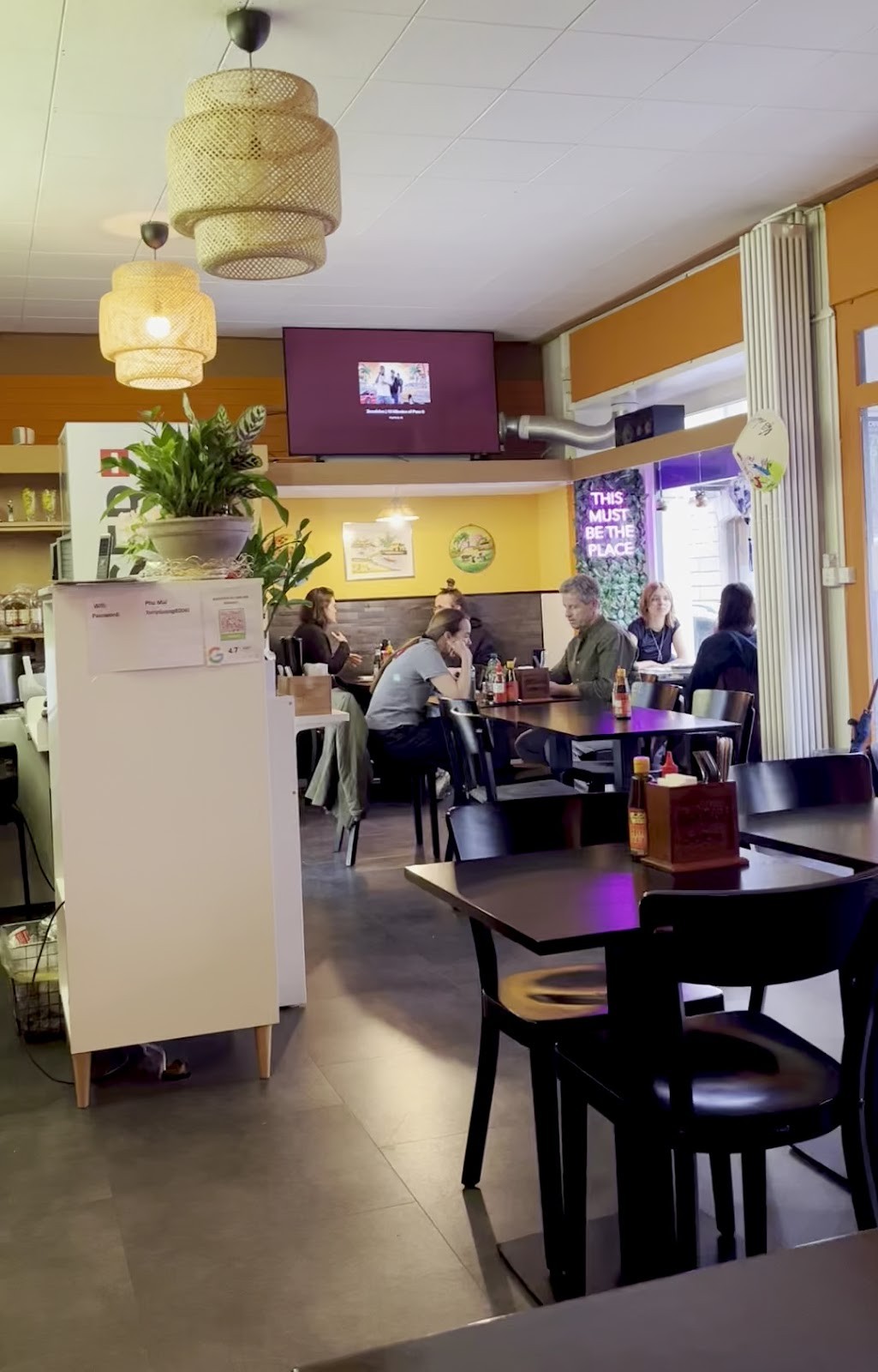 Pho Mai: the place