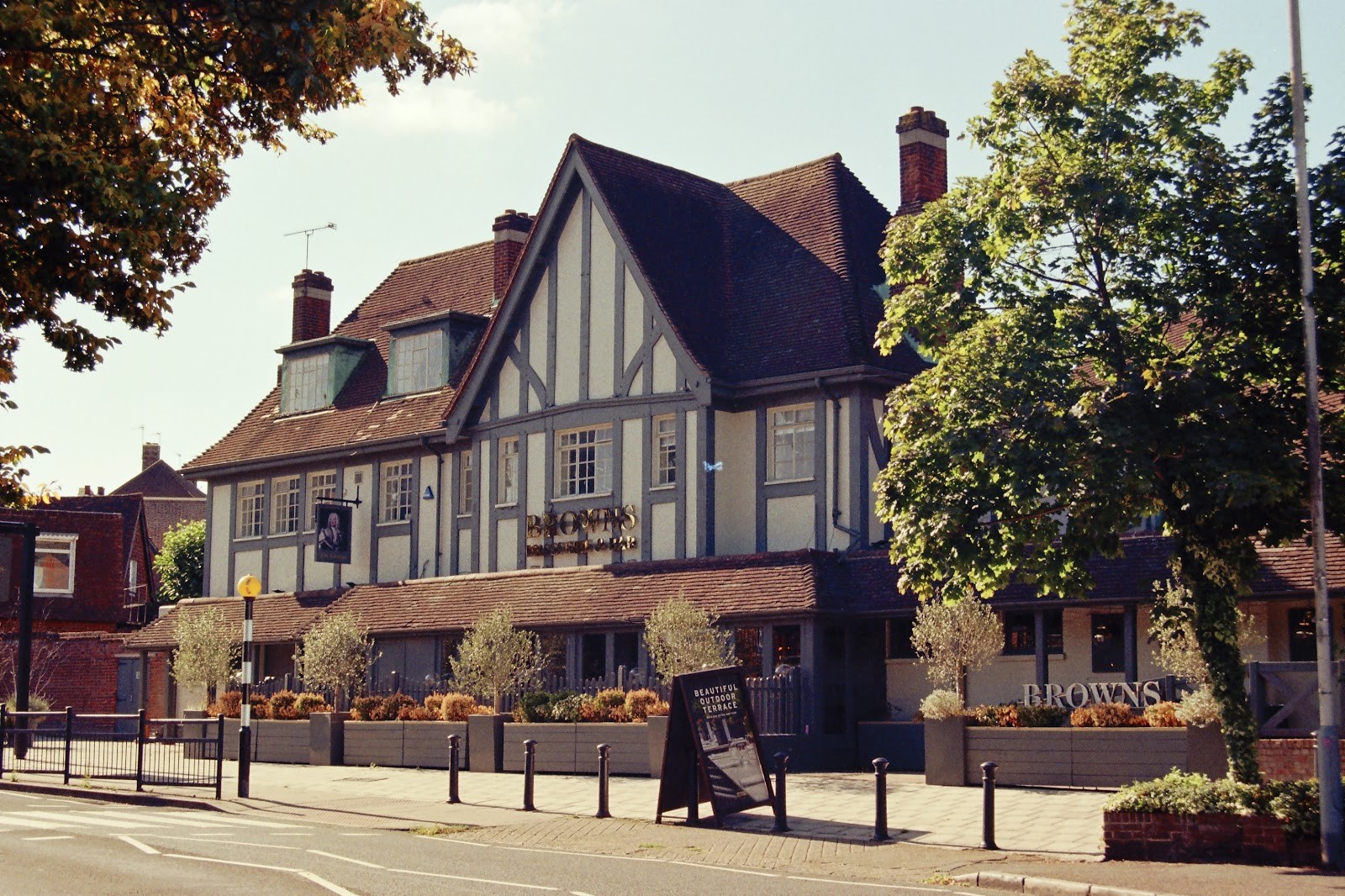 Browns Ruislip: the place