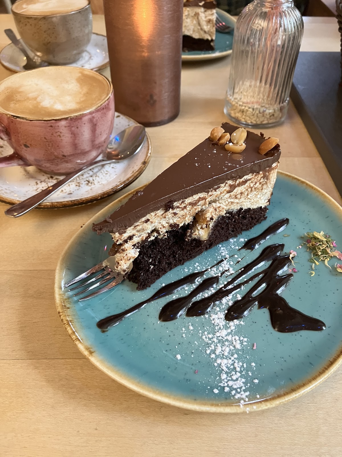 Max Pett... Das vegane Restaurant: food & drinks
