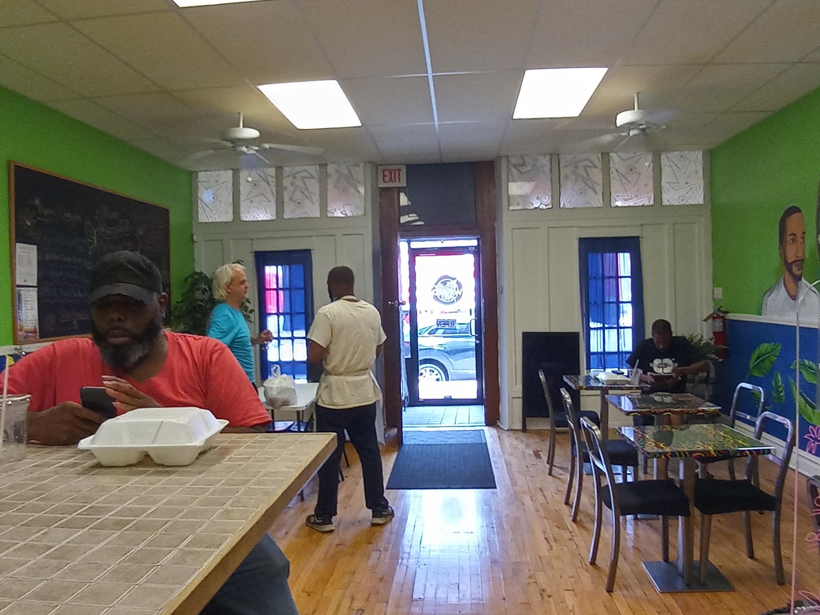 Vegan World Cafe: the place