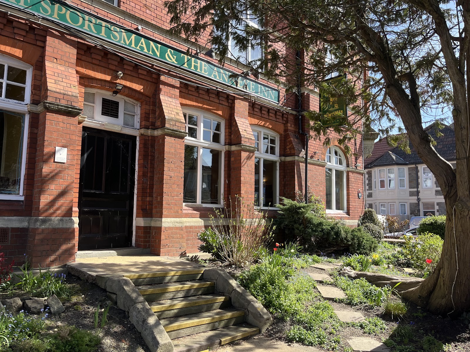 The Sportsman: the place