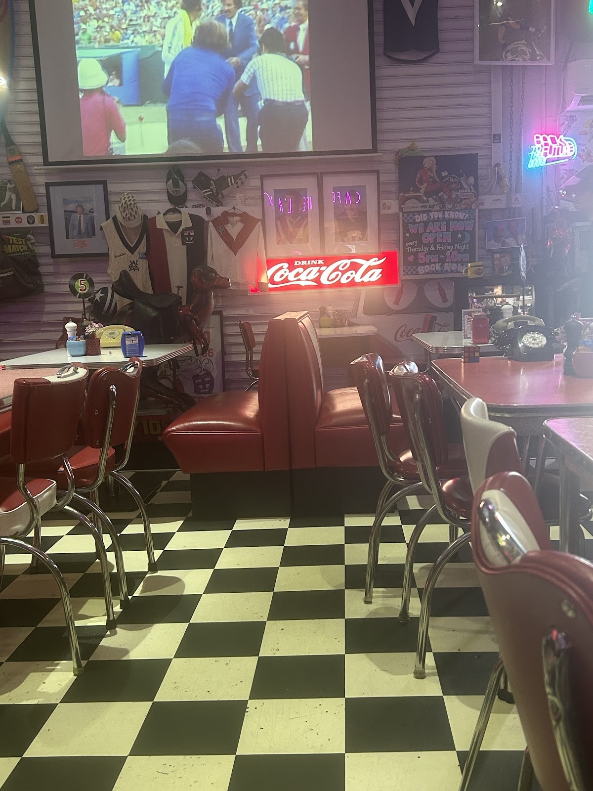 Cafe La Wheels: the place