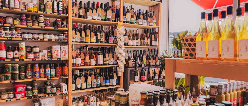 Laura's Deli & Wine: photo