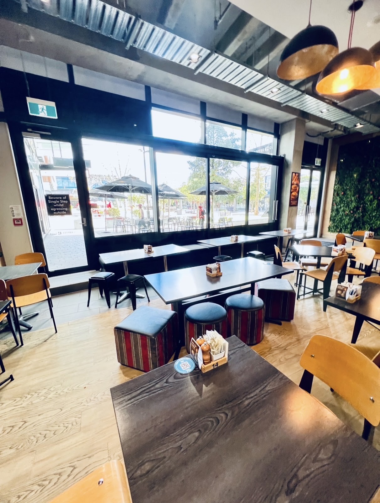 The Coffee Club: the place