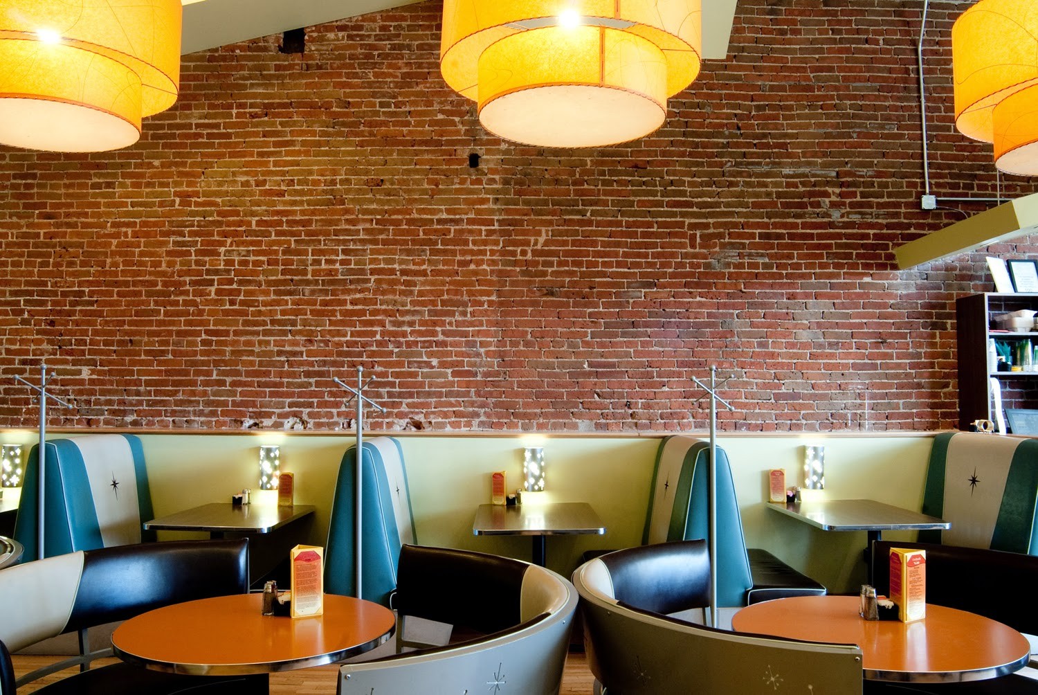 Snooze, An A.M. Eatery: the place