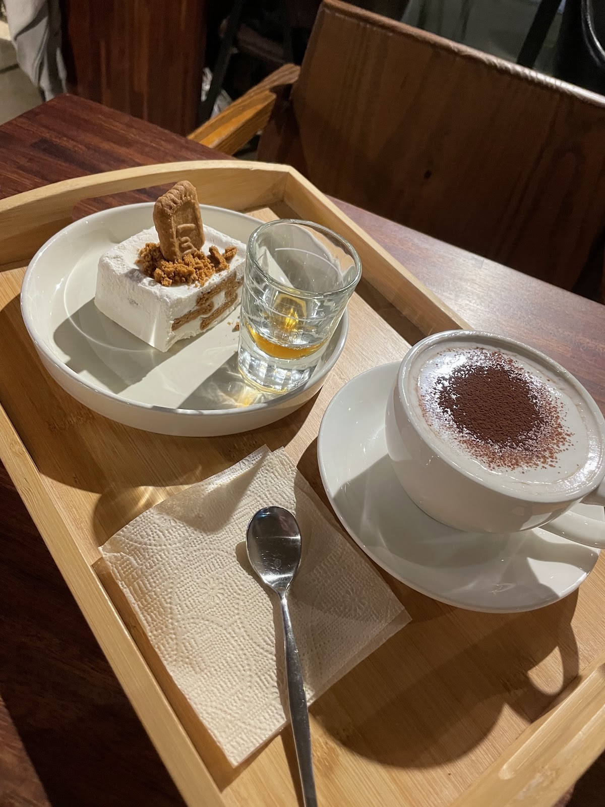 Coffee Doga Heritage: food & drinks