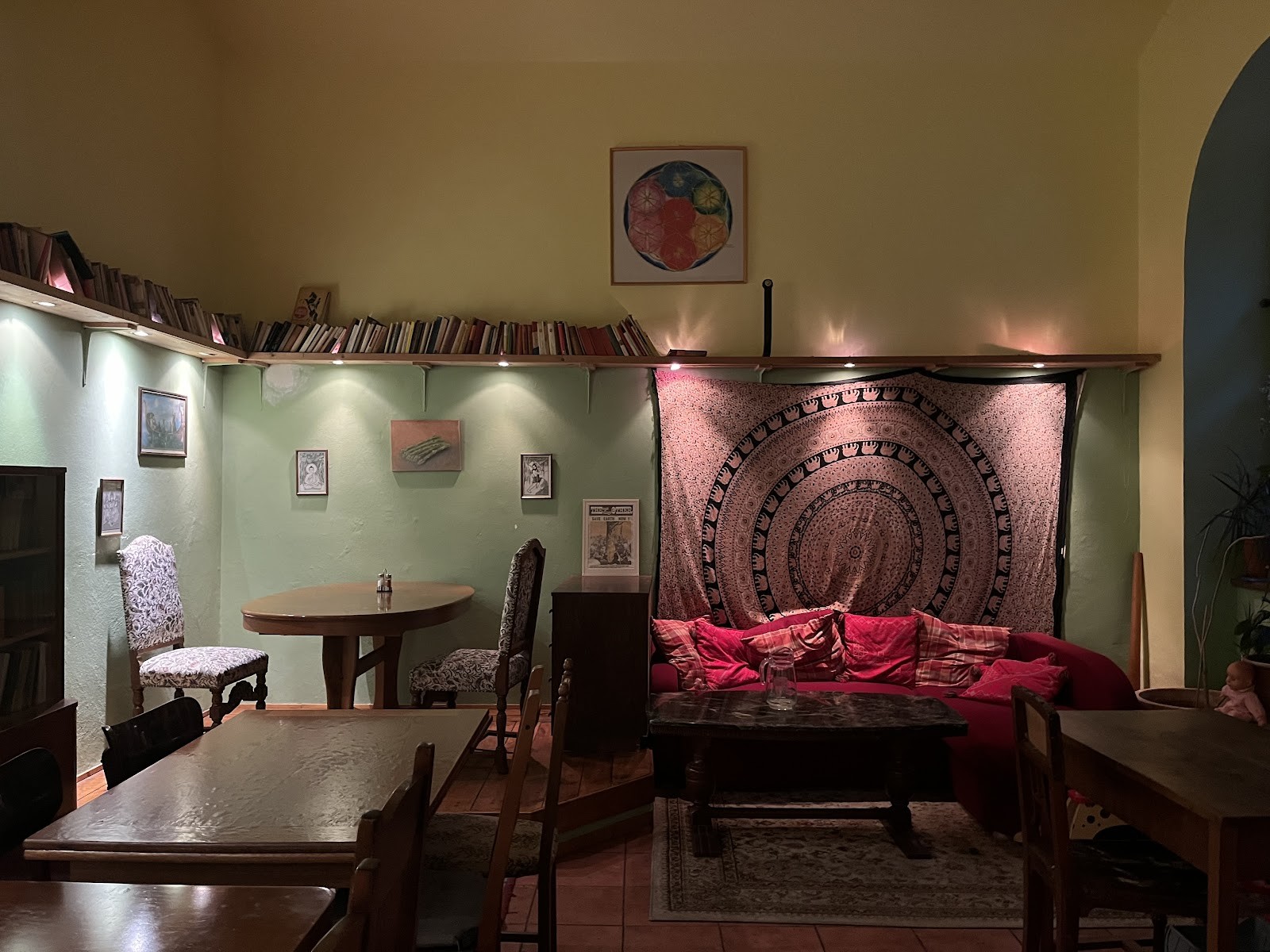 Ananta Restaurant: the place