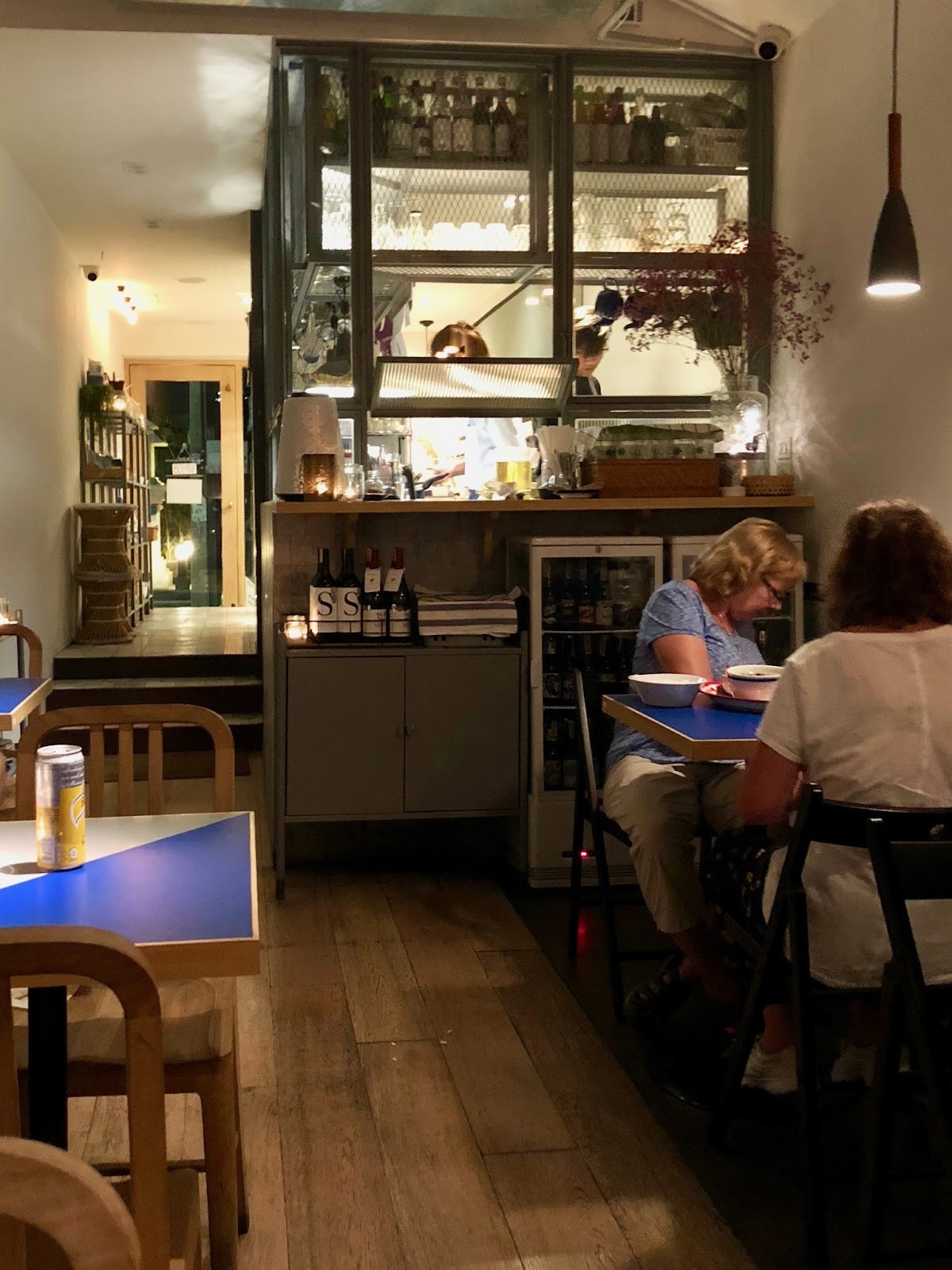 The Local Canteen: the place