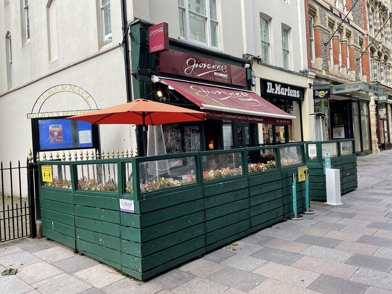 Giovannis On The Hayes: photo 4