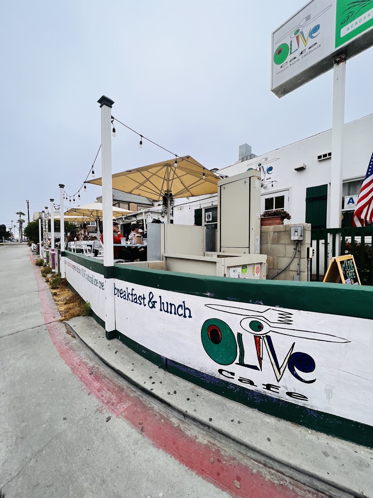 Olive Cafe: the place