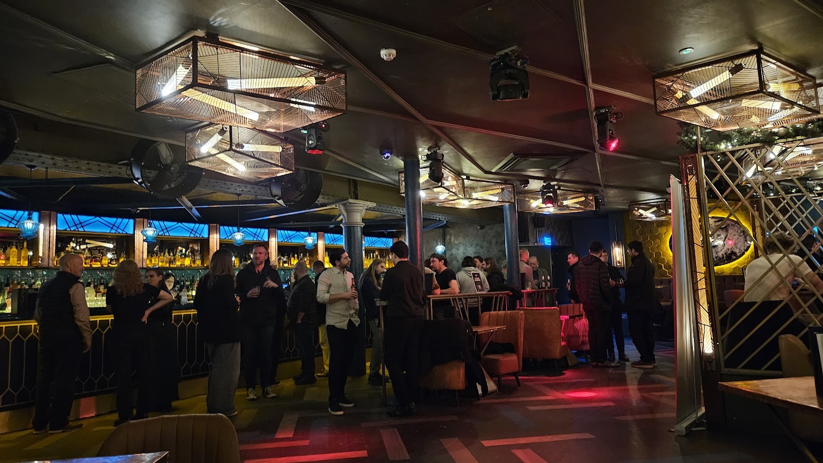 Dirty Martini - Cocktail Bar in Manchester: the place