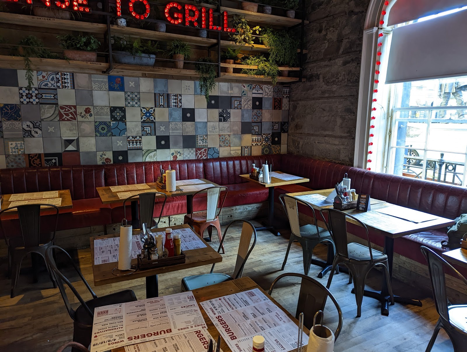 Burgers and Beers Grillhouse: the place