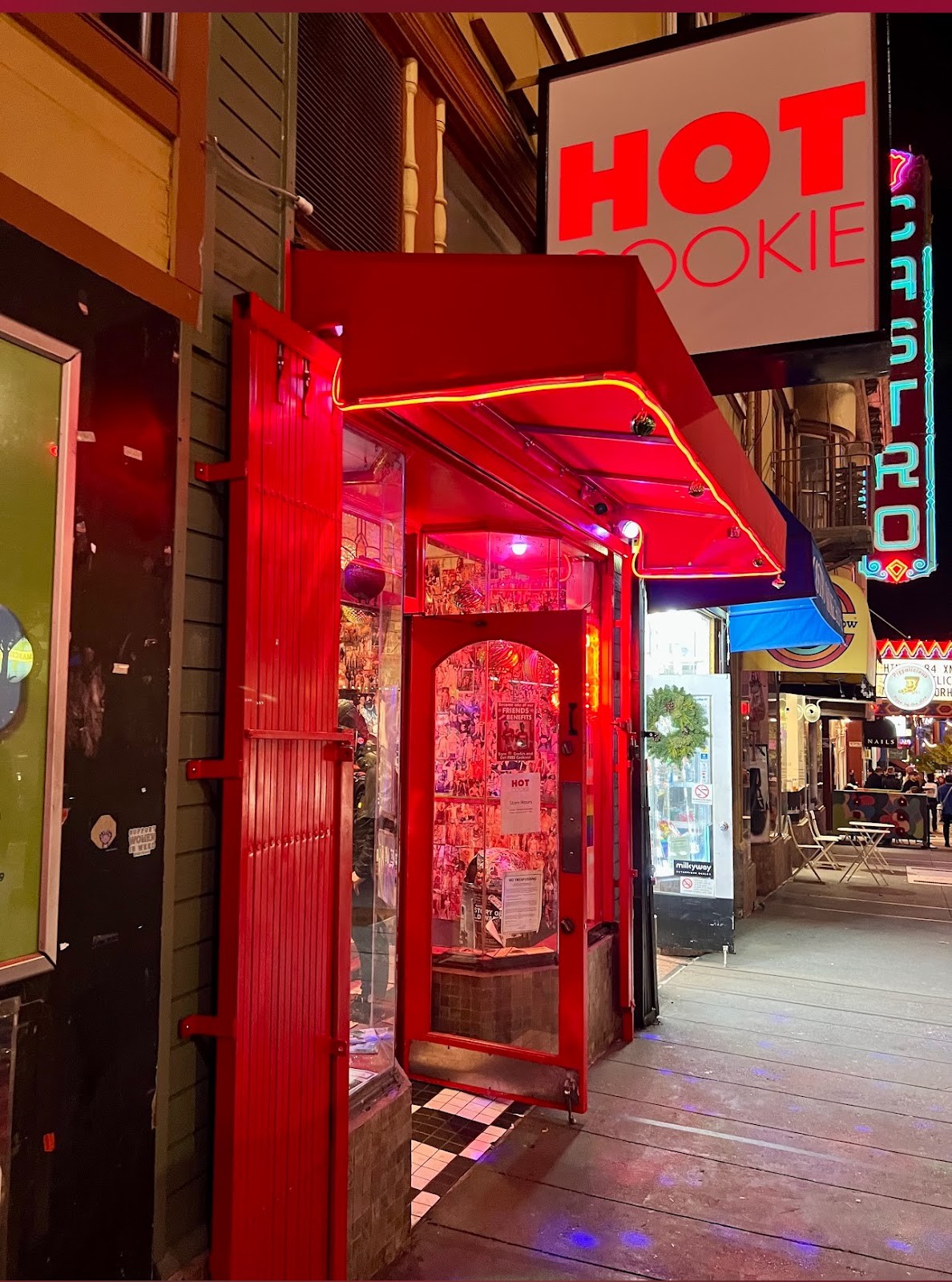 Hot Cookie: the place
