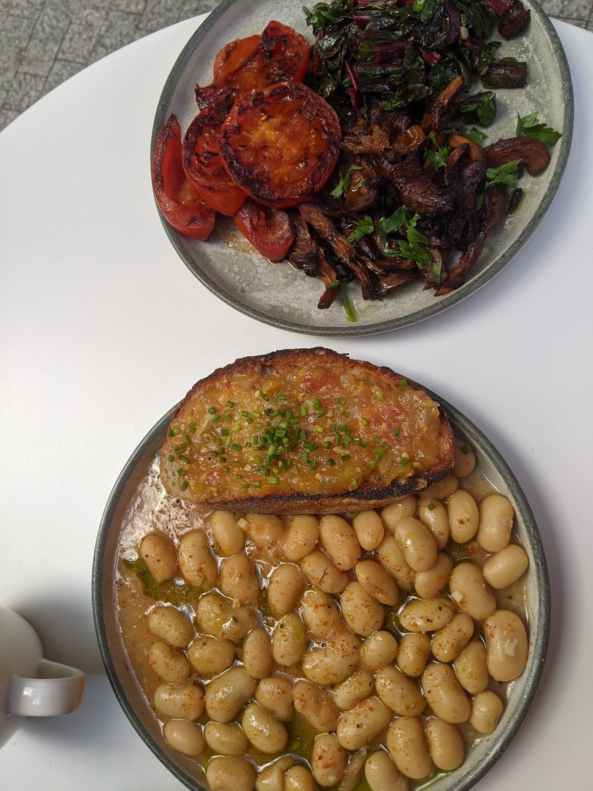 Bean’s Café: food & drinks