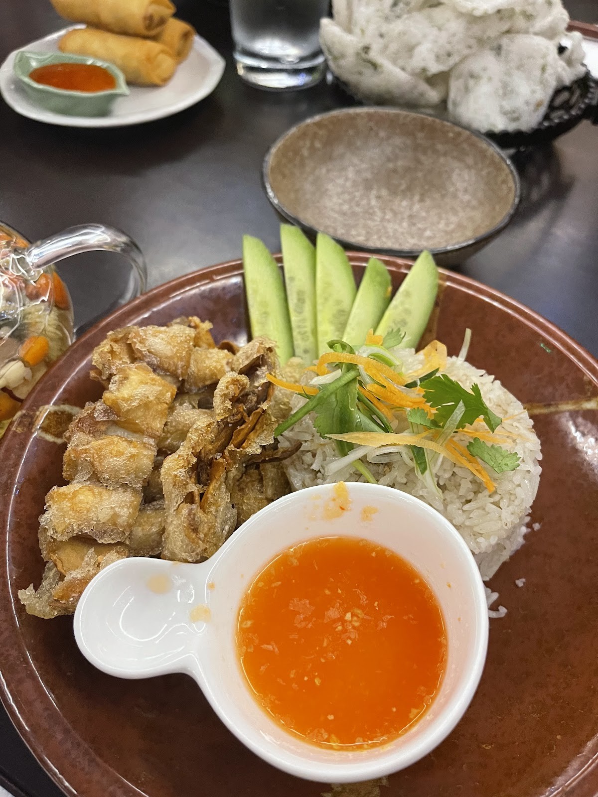 Suissi Vegan Kitchen: food & drinks