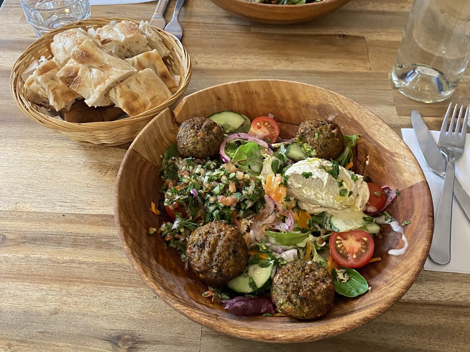 Chez Funda: food & drinks