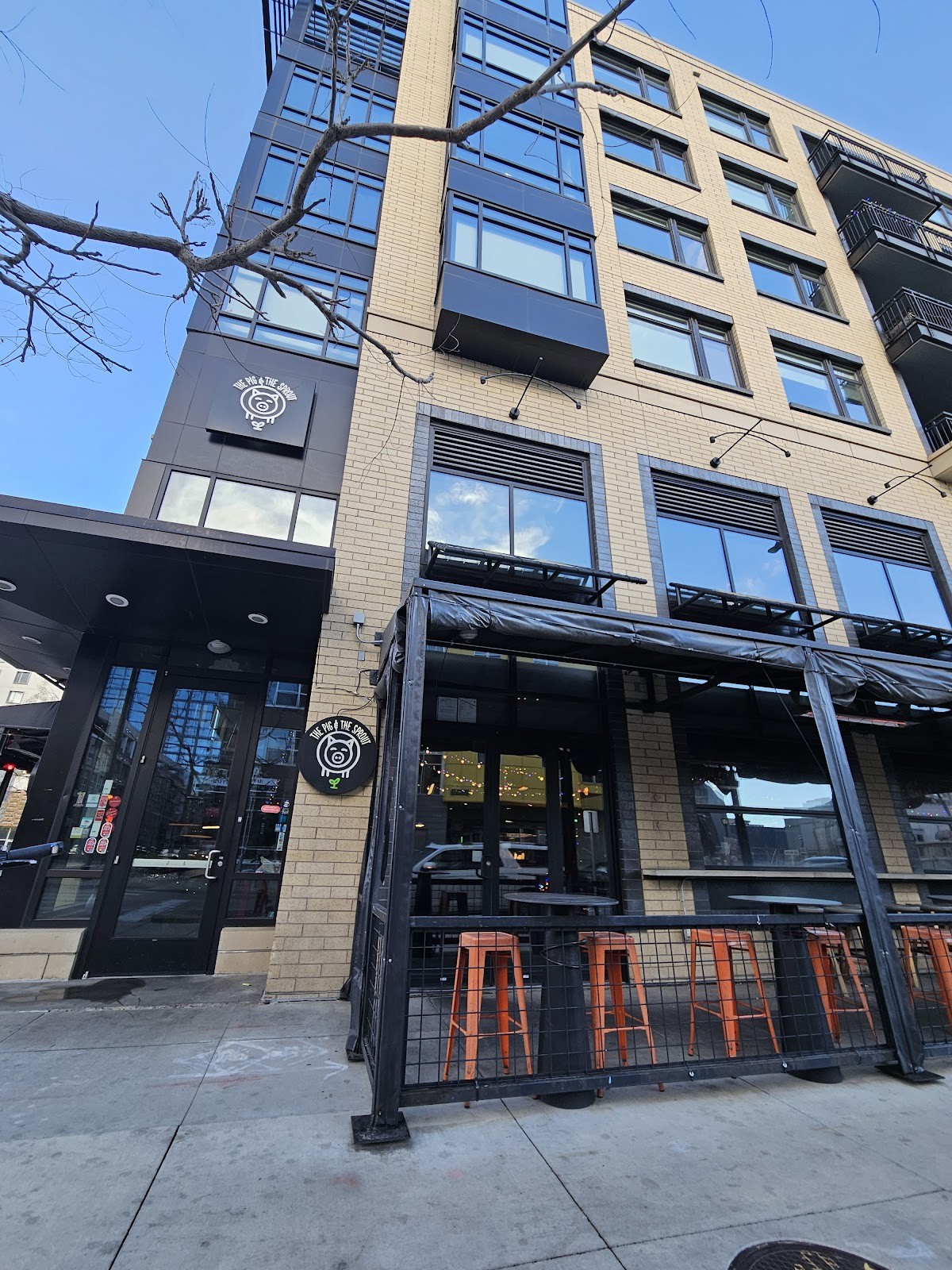 The Pig & The Sprout: the place
