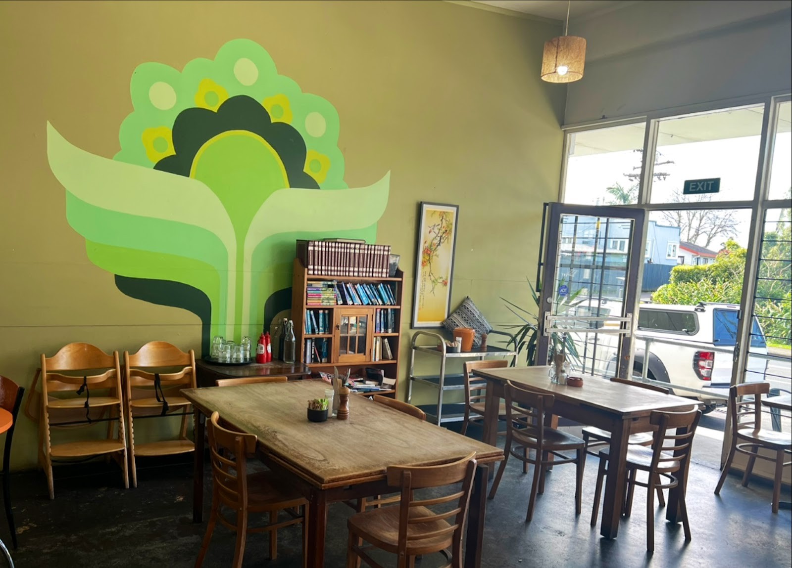 Humbug Cafe: the place