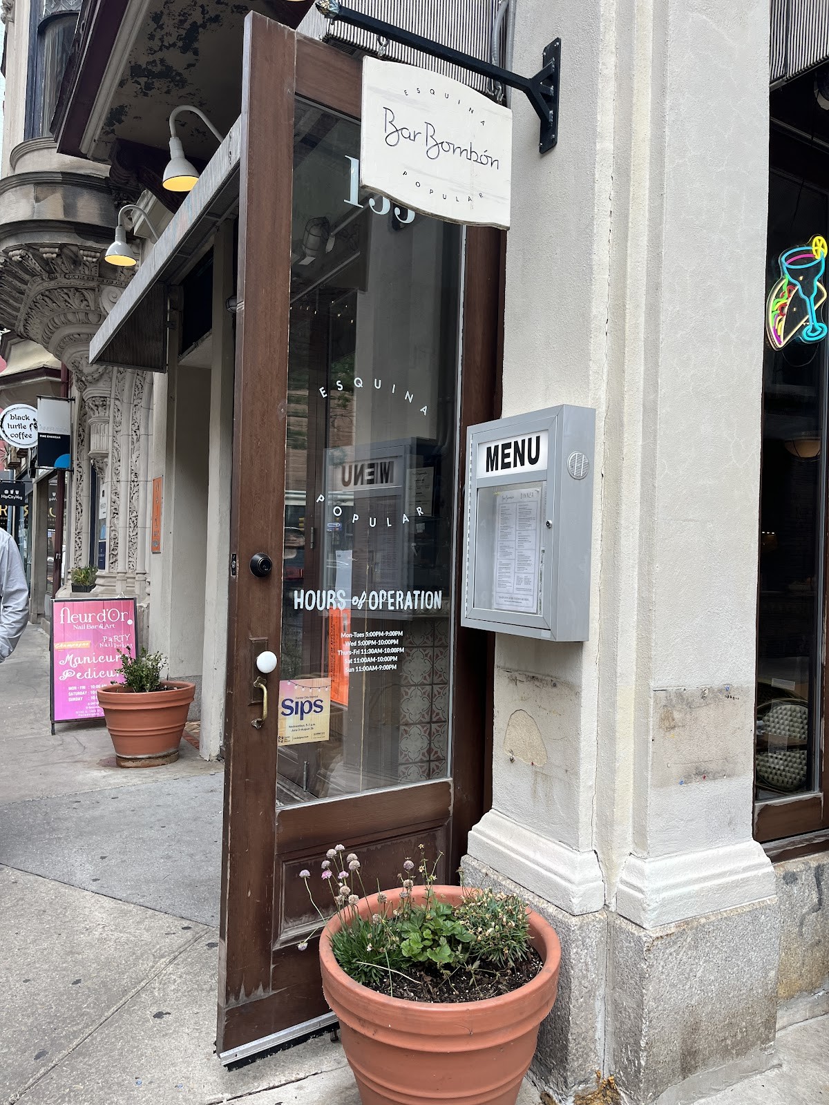 Bar Bombón: the place