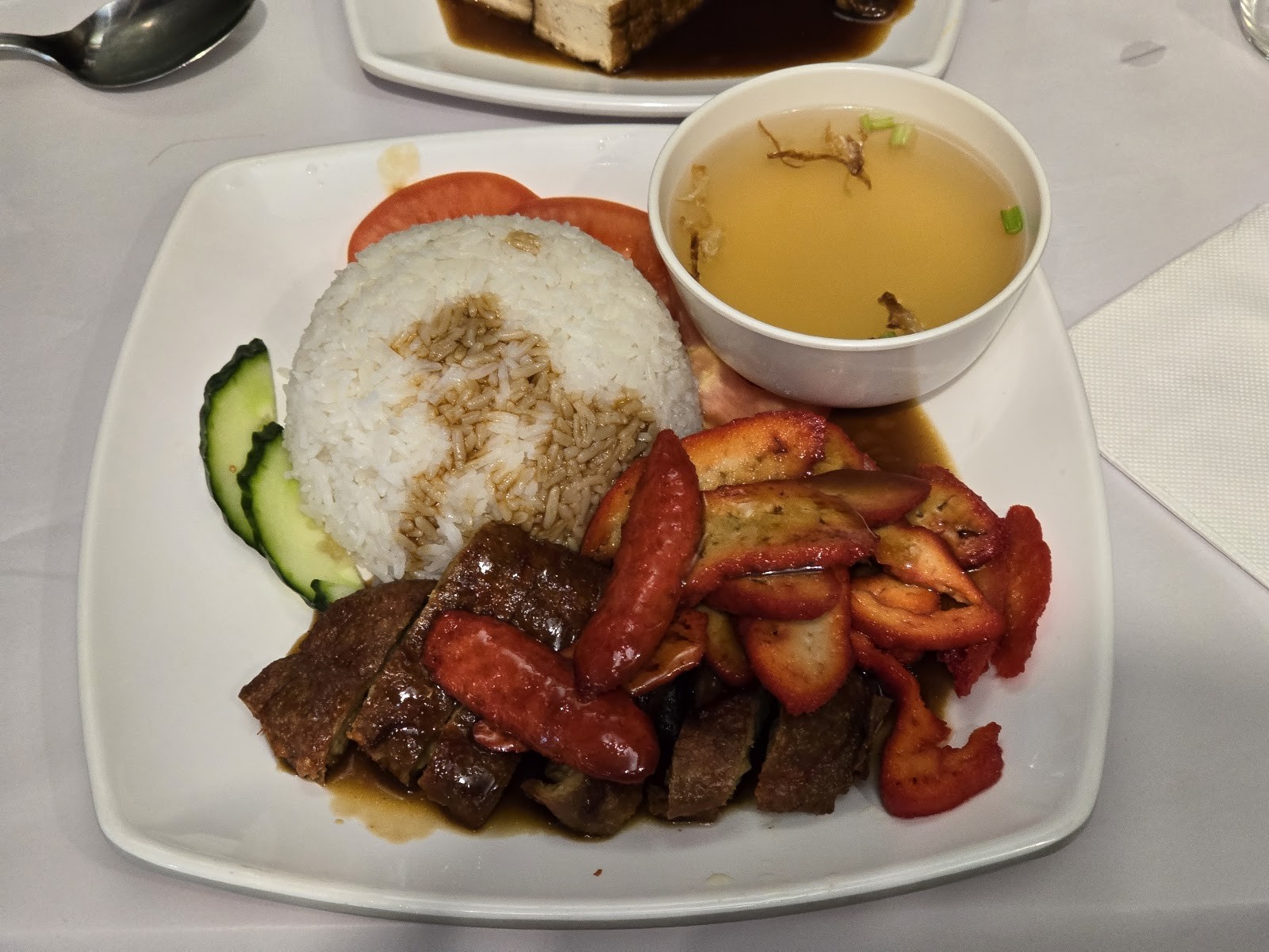VegieHut 老地方: food & drinks