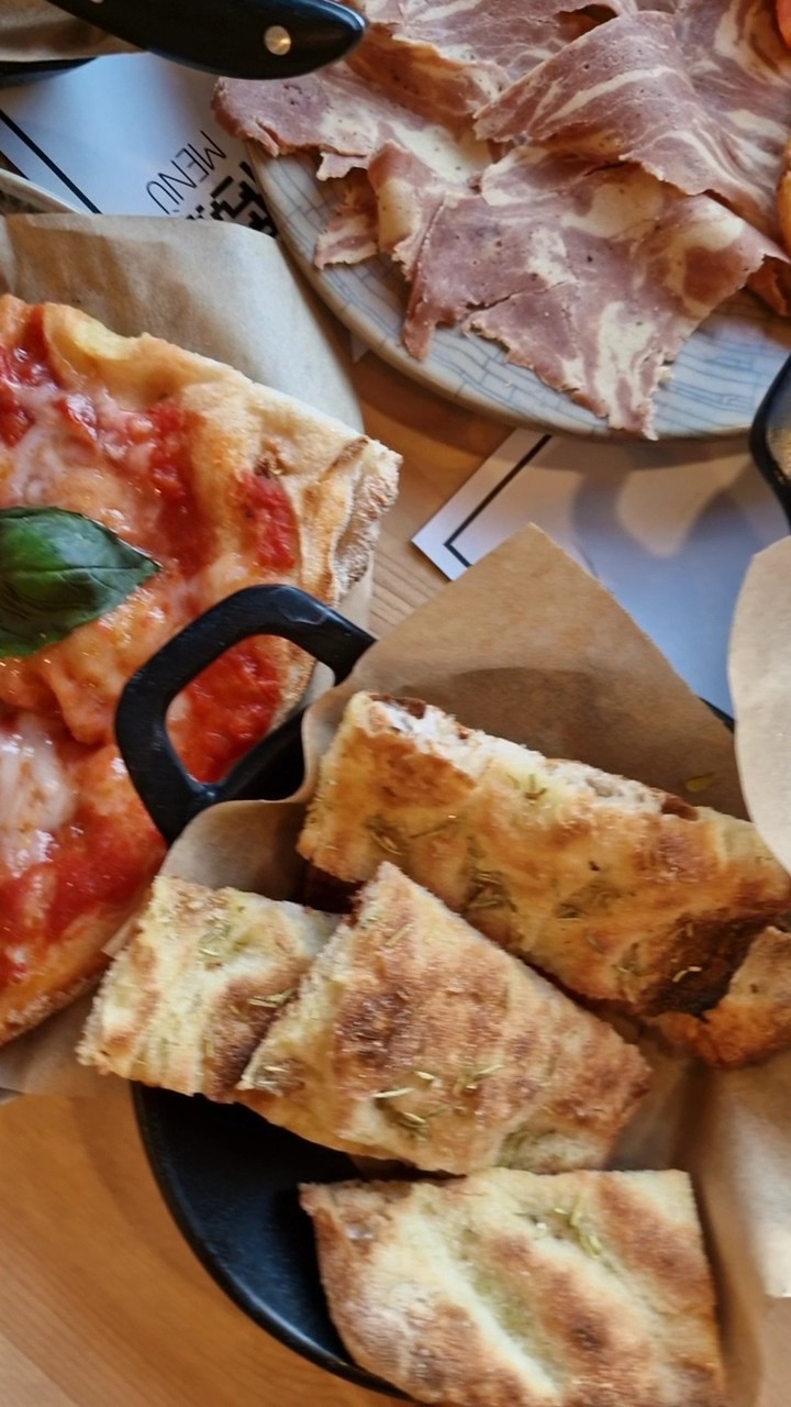 Al Pachino: food & drinks
