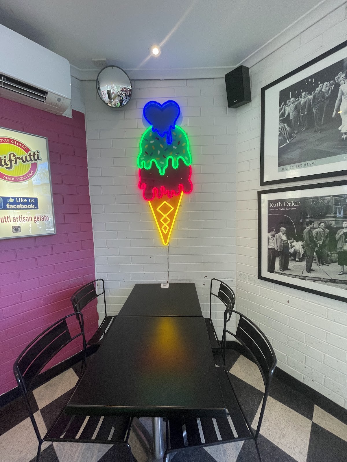 Tuttifrutti Artisan Gelato: the place
