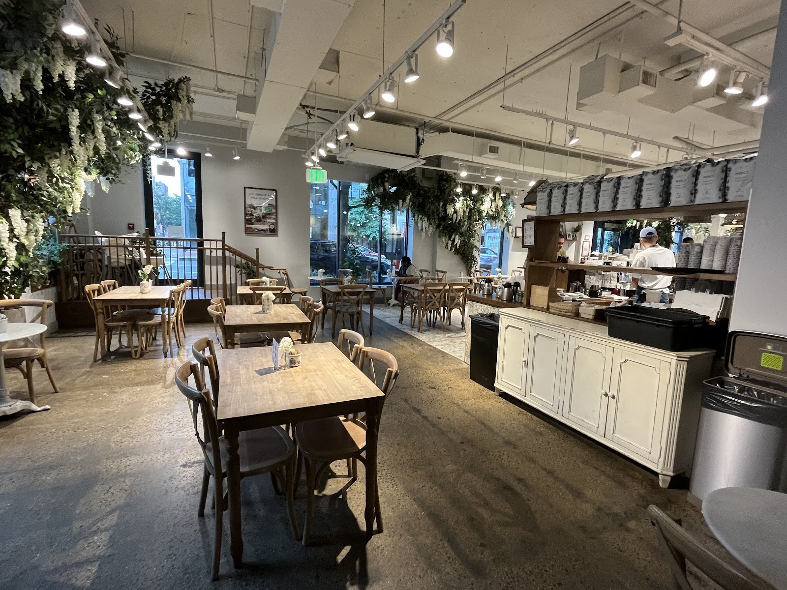 maman: the place