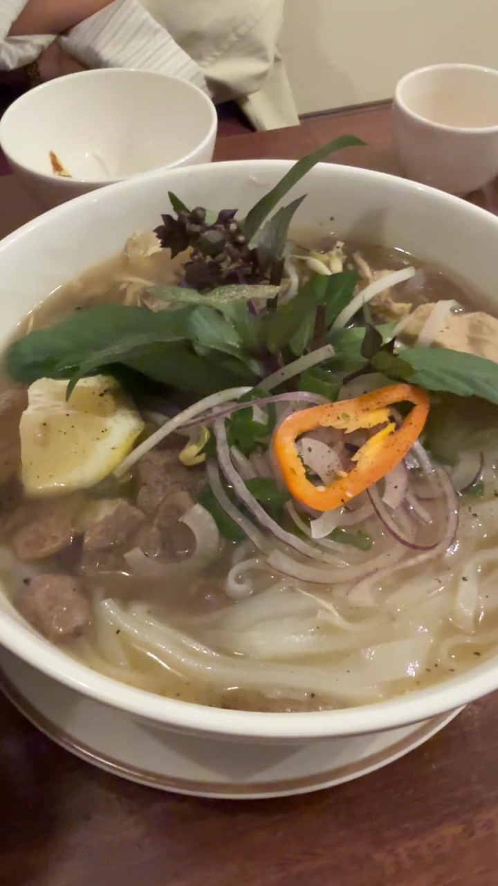 Vegan Heaven Restaurant: food & drinks