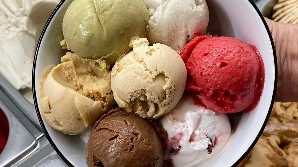 IceLab NiceCream Creations: food & drinks