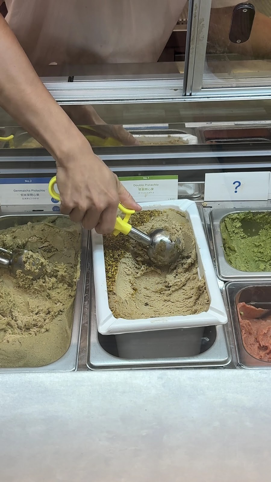 eee ice cream and bakes: the place