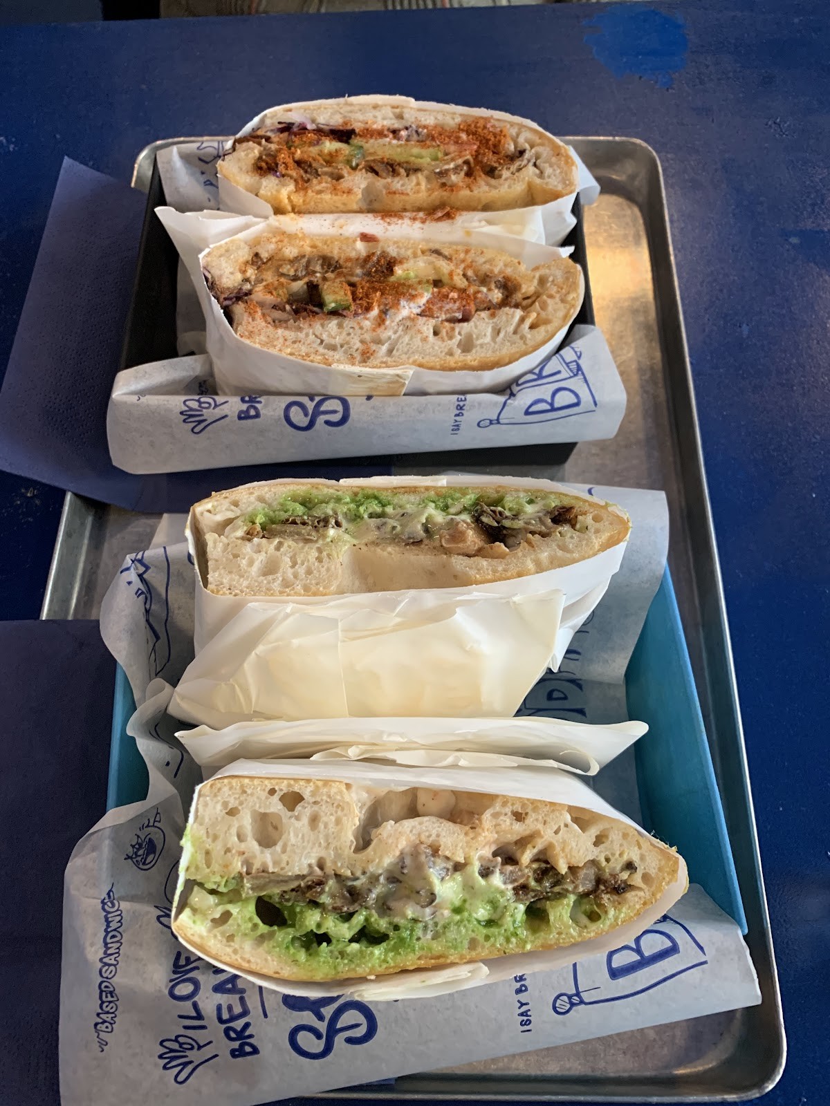 Breadbox: food & drinks