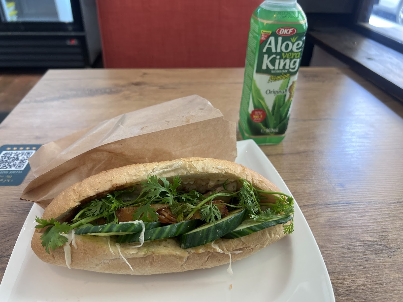 Vegan BANH MI: food & drinks