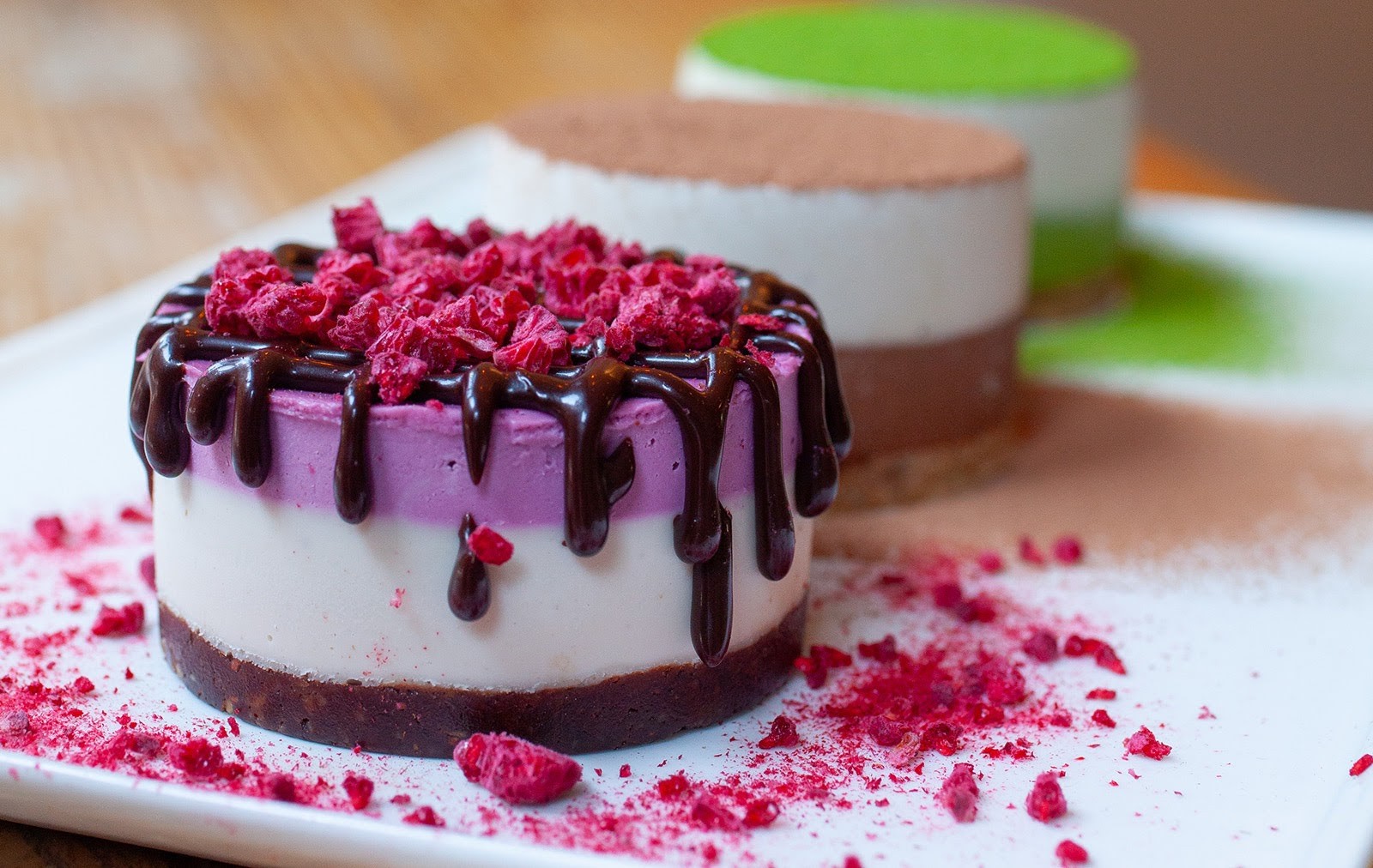 Rawsome Treats: food & drinks