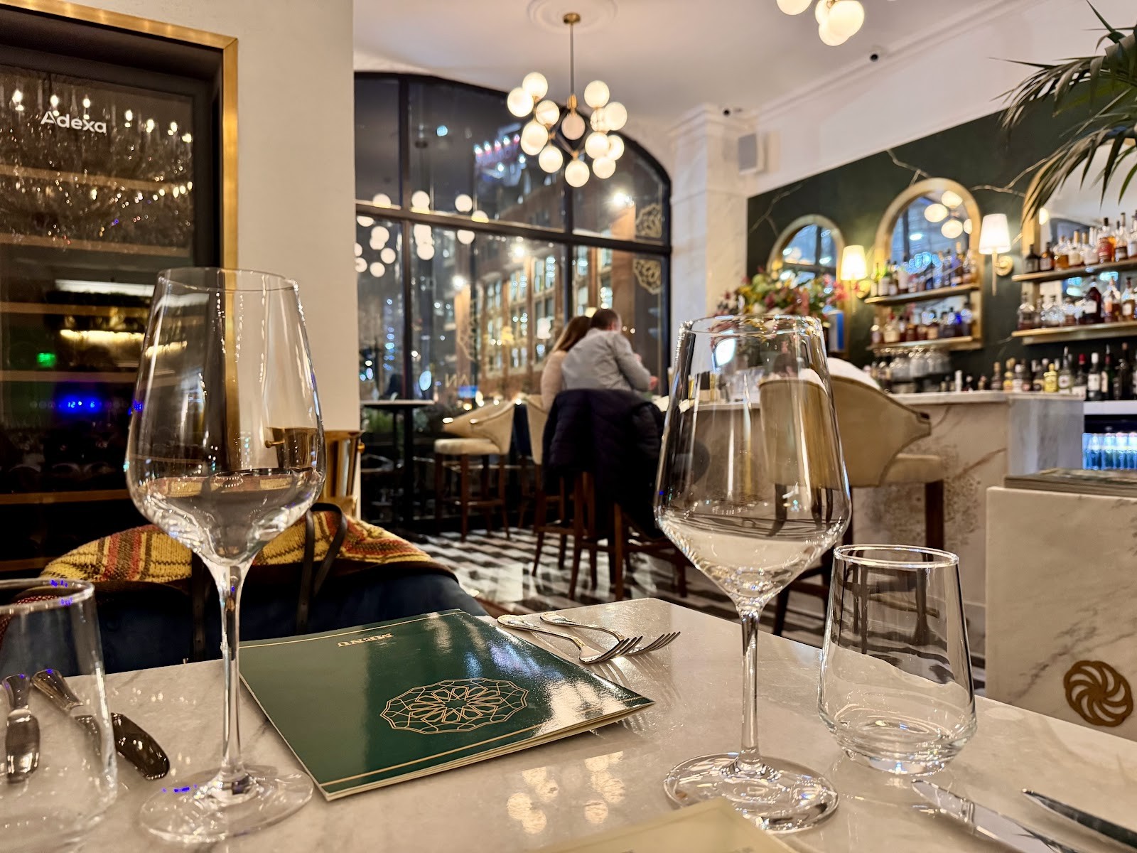 Armenian Taverna & Restaurant: the place