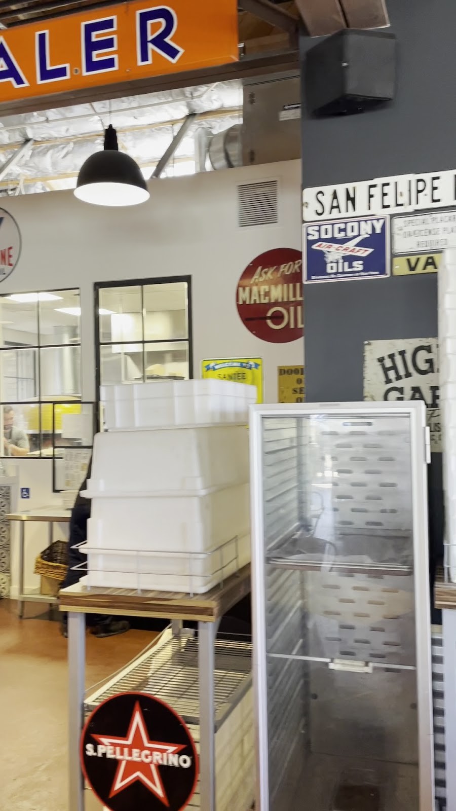 Garage Buona Forchetta: the place