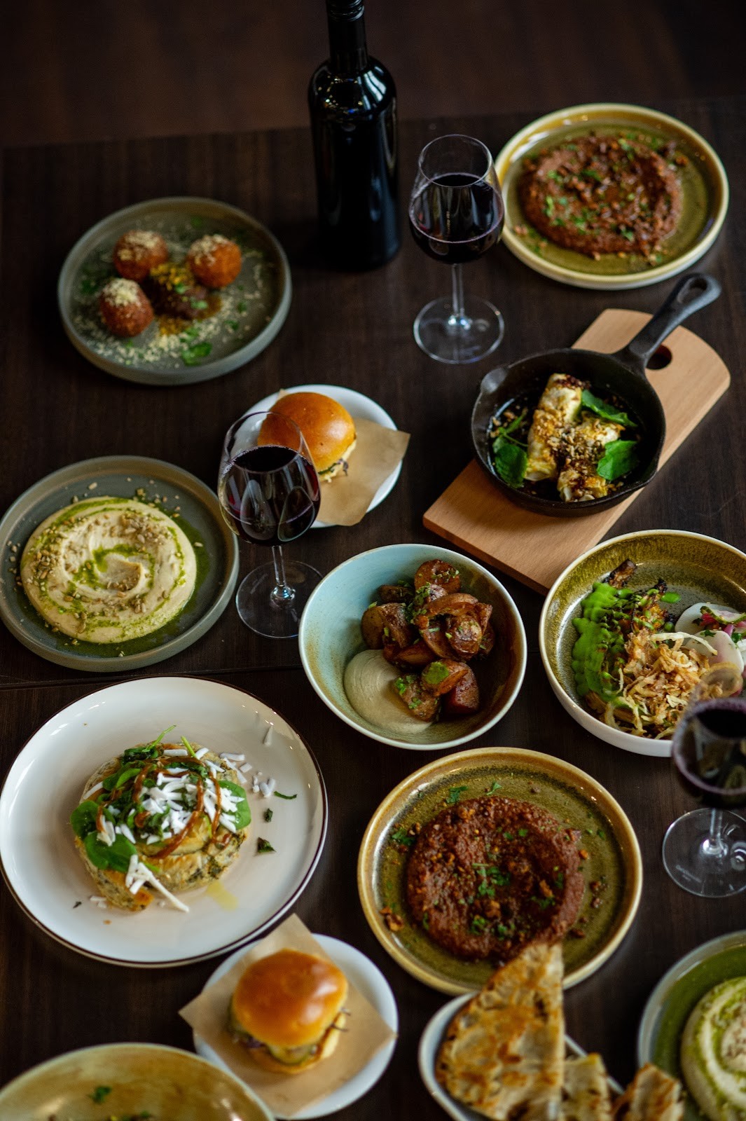 Bacchi Syre: food & drinks