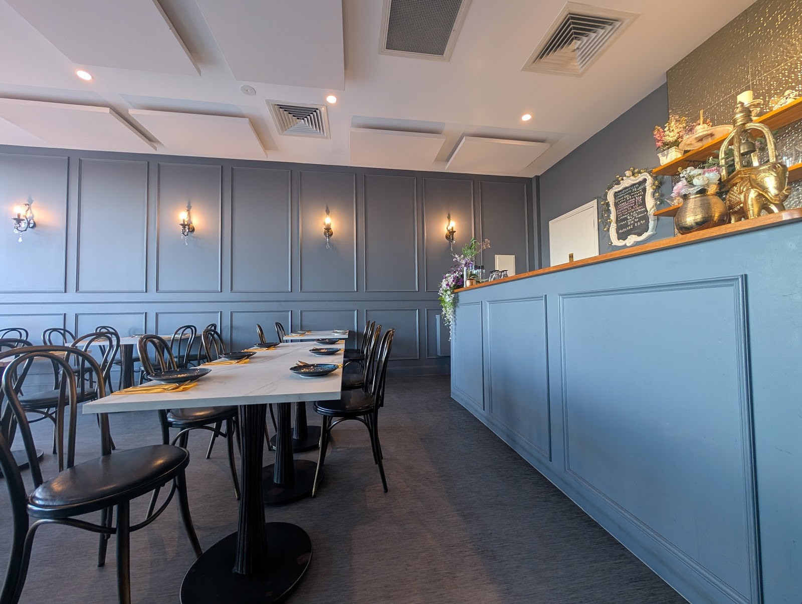 Thai@Officer: the place