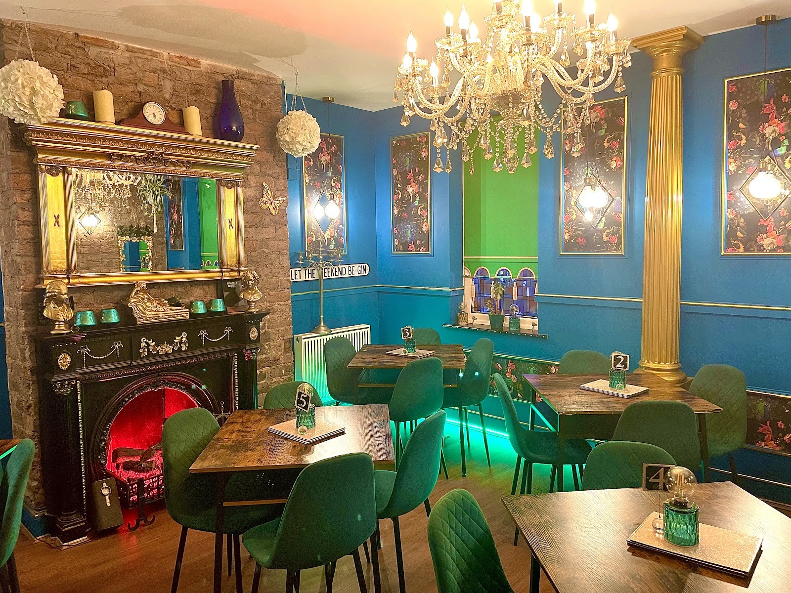 The Vale Bar: the place
