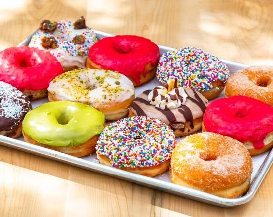 bloomer's Bloor: food & drinks